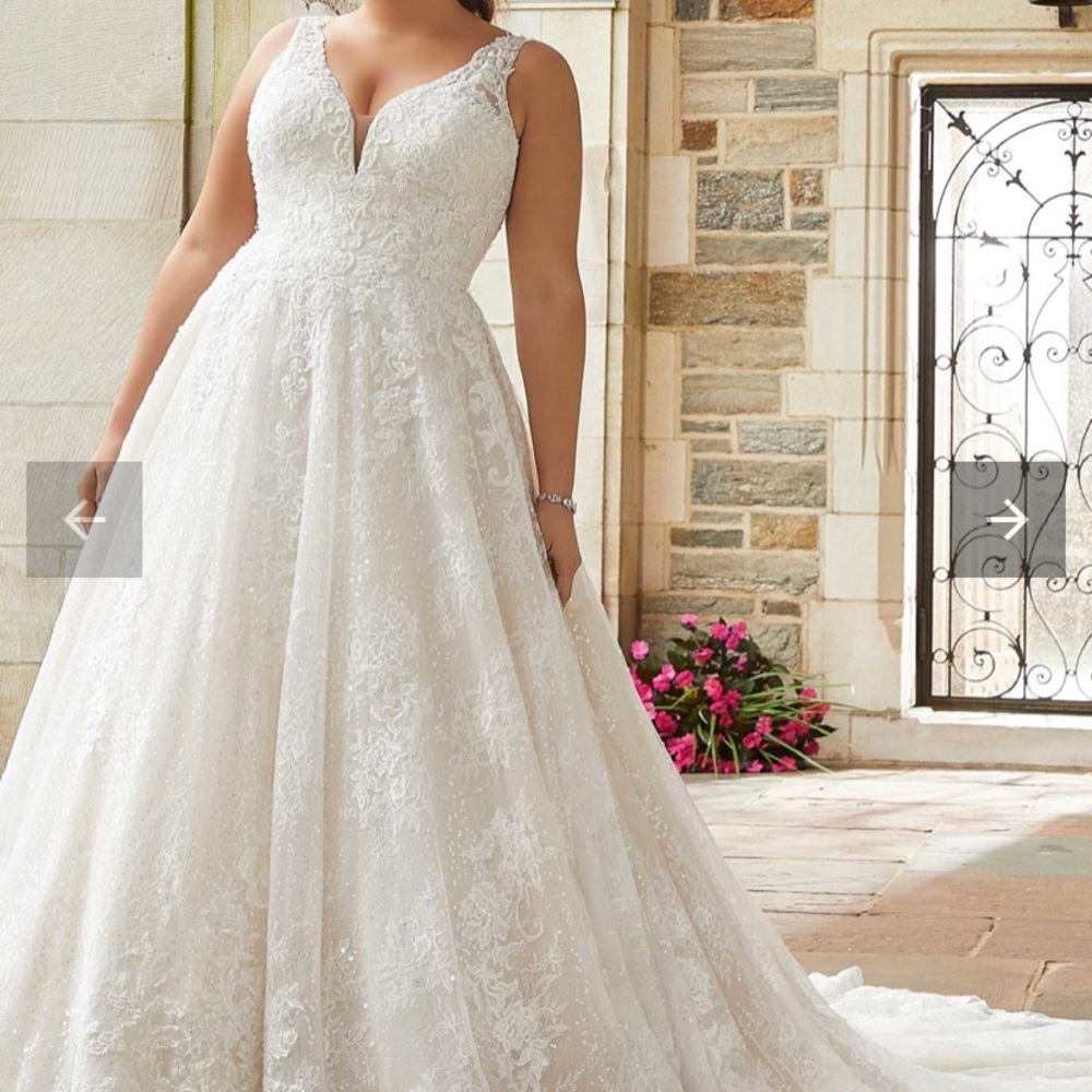 Morilee Madeline Gardner Wedding dress